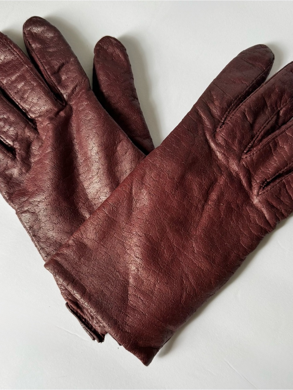 Fownes Women’s 7.5 Gloves Burgundy Leather 9”x4” soft vintage